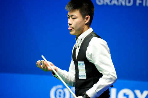 而阿利亚西 而阿利亚西