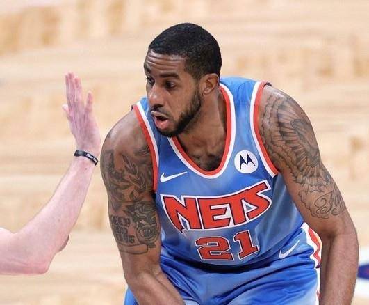 尤其是面对 尤其是面对