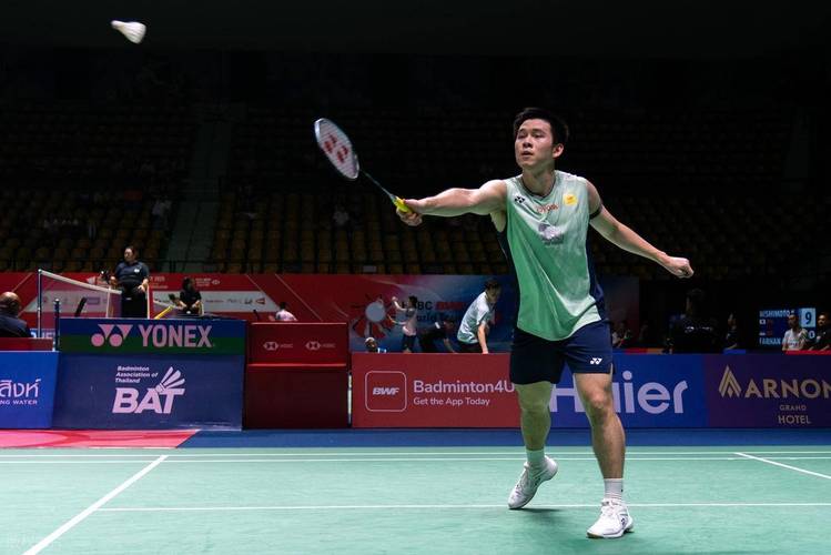 B费：主帅说我们是历史最差曼联，很不幸我们必须接受这个现实.