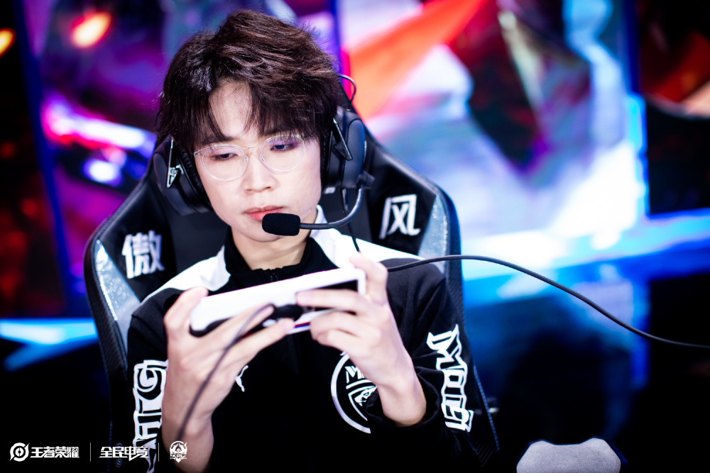 美国杨毅宣布可能竞选总统！球迷调侃：与詹姆斯和解就投你一票