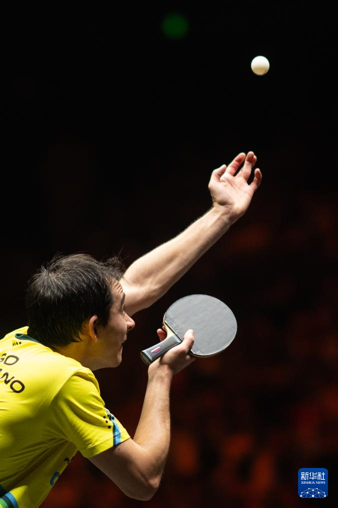 交媒体上掀 交媒体上掀