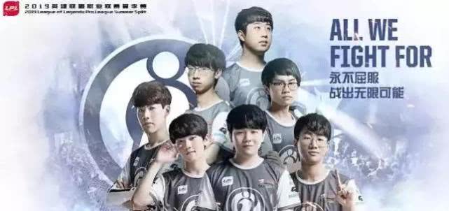 练的游泳技 练的游泳技