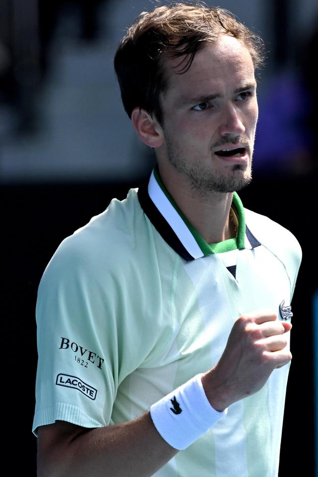 侧翼协防上 侧翼协防上